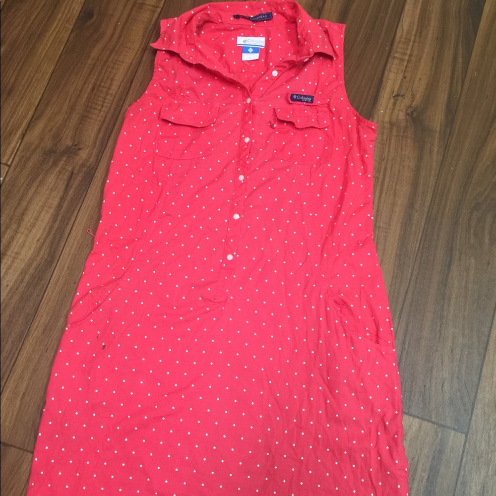 Pink Columbia polka dot dress 💕💕